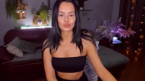 DanaMiers online show from January 8, 6:05 am