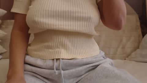 Snapshot of danaperfect chatting on October 14, 10:38 am Daniella online show from October 14, 10:38 am