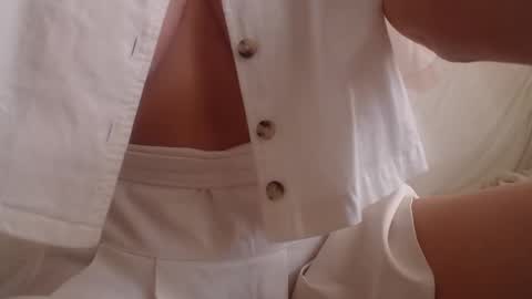 Snapshot of danaperfect chatting on November 26, 10:27 am Daniella online show from November 26, 10:27 am