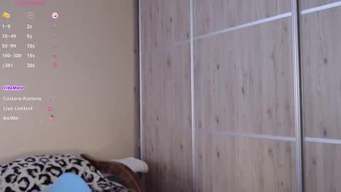 danbie_leen online show from February 23, 12:02 pm