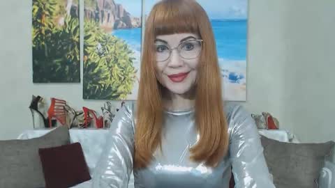 Snapshot of danceglory chatting on March 25, 5:46 am Danceglory online show from March 25, 5:46 am