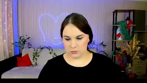 Snapshot of dancingsurprise chatting on June 10, 9:30 am Olivia online show from June 10, 9:30 am