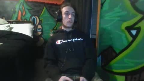 Snapshot of dandan420710 chatting on February 14, 6:43 am dandan420710 online show from February 14, 6:43 am