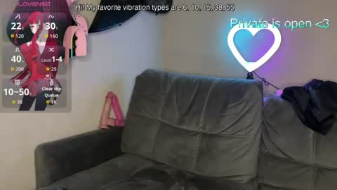 dandelion_sea online show from July 28, 8:52 pm