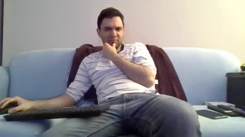 Snapshot of dandyriver chatting on January 11, 2:09 am dandyriver online show from January 11, 2:09 am