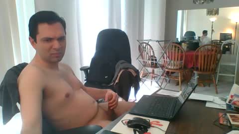 Snapshot of dandyriver chatting on February 19, 5:49 pm dandyriver online show from February 19, 5:49 pm