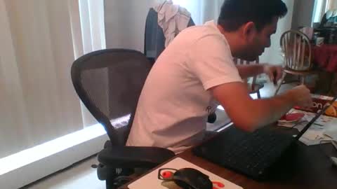 Snapshot of dandyriver chatting on January 15, 5:38 pm dandyriver online show from January 15, 5:38 pm