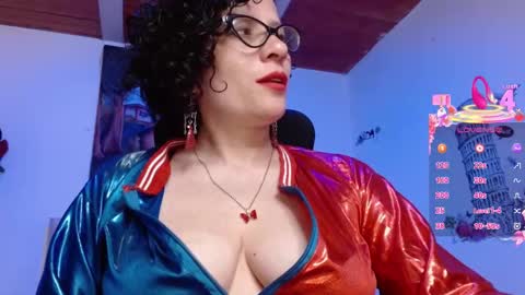 Snapshot of daneshka_naughty chatting on October 5, 1:26 am DANESHKA online show from October 5, 1:26 am