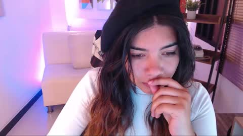 Veronica online show from October 1, 12:00 pm