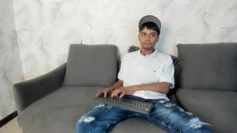 Snapshot of danger_smith chatting on March 20, 9:08 pm danger smith online show from March 20, 9:08 pm