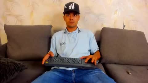 Snapshot of danger_smith chatting on March 26, 3:56 am danger smith online show from March 26, 3:56 am