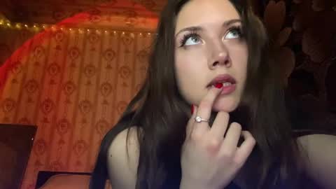 Snapshot of dangerous_softness chatting on March 27, 6:40 pm dangerous_softness online show from March 27, 6:40 pm