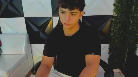 dani_cumboy online show from September 20, 1:23 pm