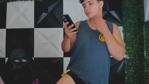 dani_cumboy online show from October 4, 2:37 pm