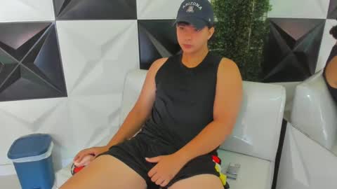 dani_cumboy online show from November 14, 1:32 pm