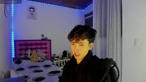 Snapshot of dani_dancer chatting on March 18, 12:14 am Dani Dancer online show from March 18, 12:14 am
