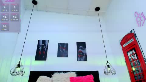 Snapshot of dani_dreams19 chatting on October 17, 3:03 pm DANI online show from October 17, 3:03 pm