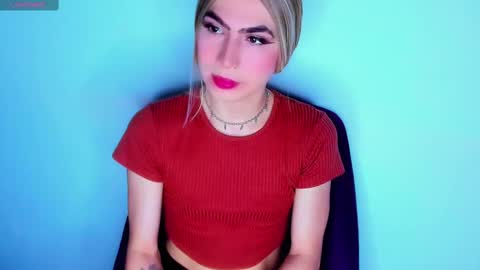 Snapshot of dani_lovet1 chatting on February 17, 10:51 am dani online show from February 17, 10:51 am