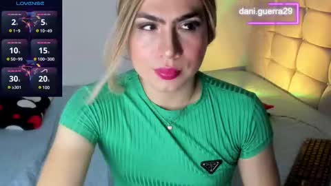 Snapshot of dani_lovet1 chatting on September 13, 2:44 am dani online show from September 13, 2:44 am