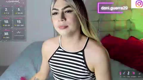 Snapshot of dani_lovet1 chatting on February 24, 4:10 am dani online show from February 24, 4:10 am