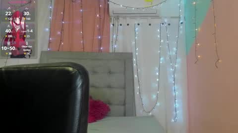 dani_lue online show from January 4, 11:54 am