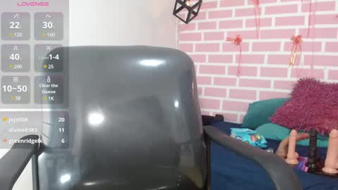 dani_lue online show from March 1, 6:11 pm