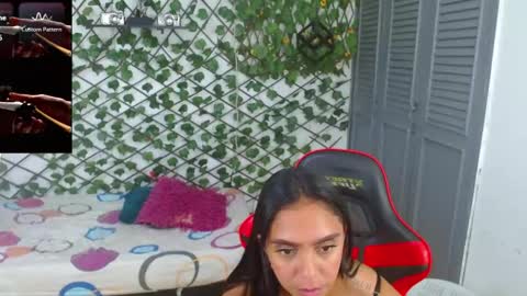 dani_lue online show from October 20, 6:25 am