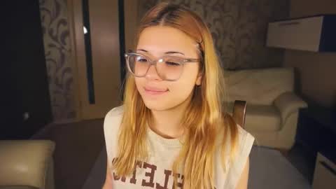 Snapshot of danibedonie chatting on September 12, 6:41 pm Venice online show from September 12, 6:41 pm