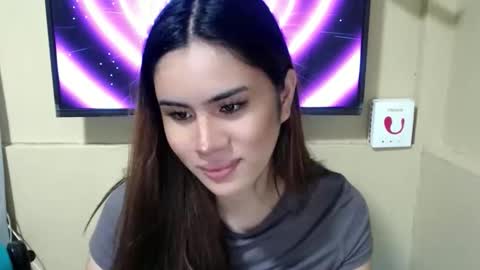 Snapshot of danica_wild chatting on February 24, 2:53 am Danica online show from February 24, 2:53 am
