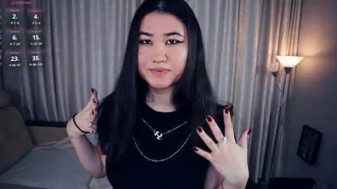 Snapshot of danideritis chatting on November 2, 9:44 am Hey boys and girls Im Bella but you can just call me bb joke D Make yourself comfortable and enjoy my show online show from November 2, 9:44 am