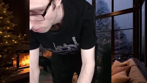 Daniel9121 online show from December 27, 9:00 pm