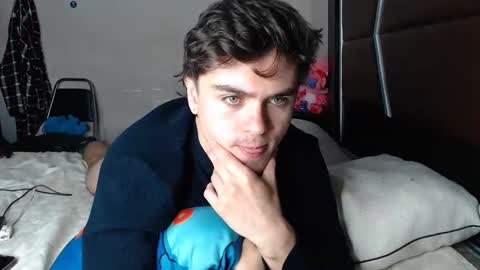 daniel_collins07 online show from February 14, 5:03 pm