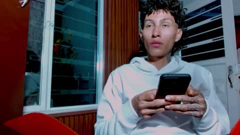 Snapshot of daniel_deluxx chatting on March 17, 4:28 am daniel_deluxx online show from March 17, 4:28 am