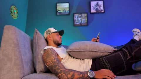 daniel_kingxxx online show from March 30, 1:34 pm