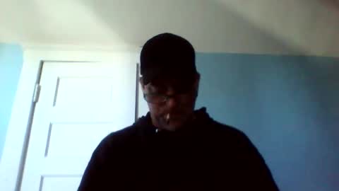 Snapshot of daniel_lbc chatting on October 9, 7:23 pm Daniel online show from October 9, 7:23 pm