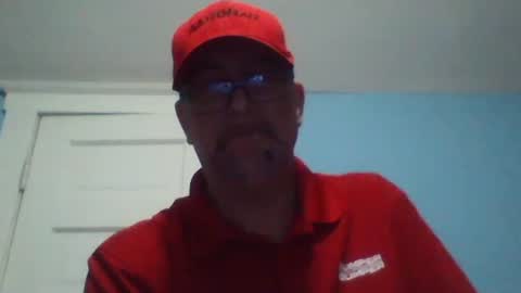 Snapshot of daniel_lbc chatting on October 12, 1:48 am Daniel online show from October 12, 1:48 am