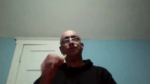 Snapshot of daniel_lbc chatting on November 9, 5:28 am Daniel online show from November 9, 5:28 am