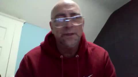 Snapshot of daniel_lbc chatting on November 23, 12:54 am Daniel online show from November 23, 12:54 am