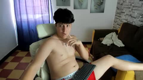 daniel_leon_c online show from May 30, 6:27 pm