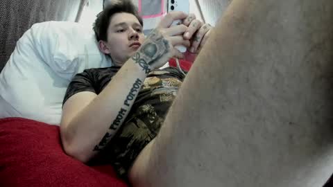 Snapshot of daniel_like chatting on March 28, 1:33 pm Just Ben online show from March 28, 1:33 pm