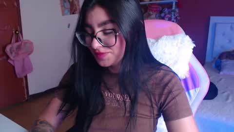 Snapshot of daniela_cute22 chatting on September 22, 8:22 pm DANIELA online show from September 22, 8:22 pm