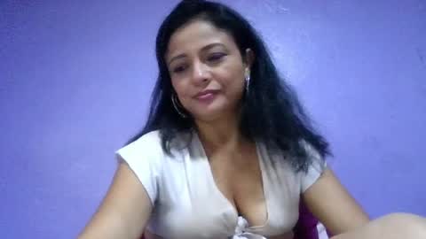daniela_love1 online show from May 31, 8:10 pm