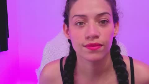 daniela_rivasthl online show from April 2, 5:16 am