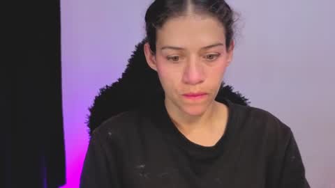 daniela_rivasthl online show from July 19, 5:33 am