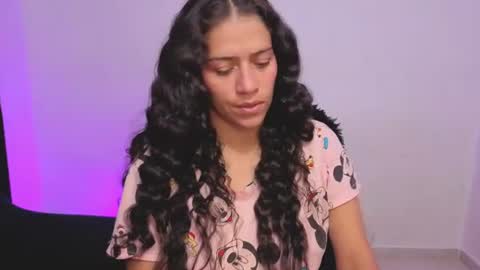 daniela_rivasthl online show from July 30, 7:07 am