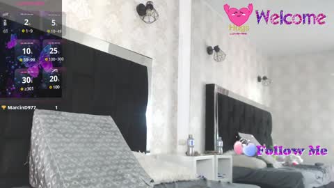 Snapshot of danielaa_a chatting on December 21, 4:41 am Daniela online show from December 21, 4:41 am