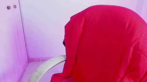 Snapshot of danielahot2 chatting on February 13, 5:25 am Daniela online show from February 13, 5:25 am