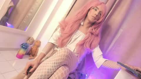 danielamay00 online show from July 5, 11:12 pm