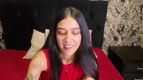 Snapshot of danielamonroe chatting on February 26, 11:59 pm danielamonroe online show from February 26, 11:59 pm