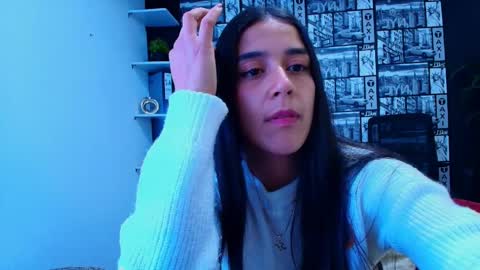 Snapshot of danielamonroe chatting on April 5, 11:35 pm danielamonroe online show from April 5, 11:35 pm